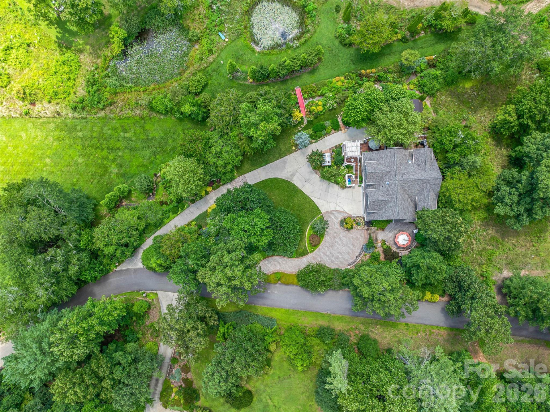 212 Plains Drive - Photo 3