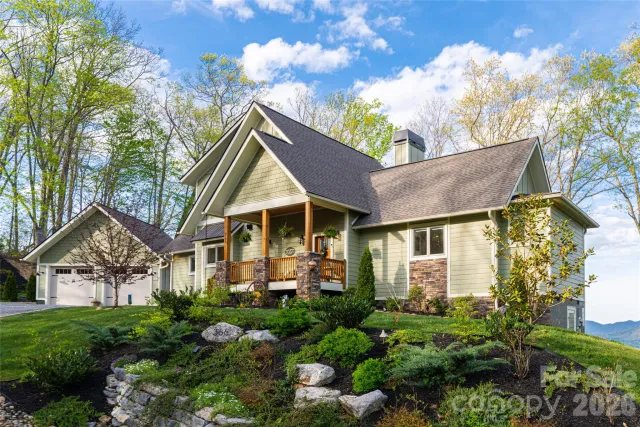 366 Signature Row Boulevard, Waynesville, NC, 28785