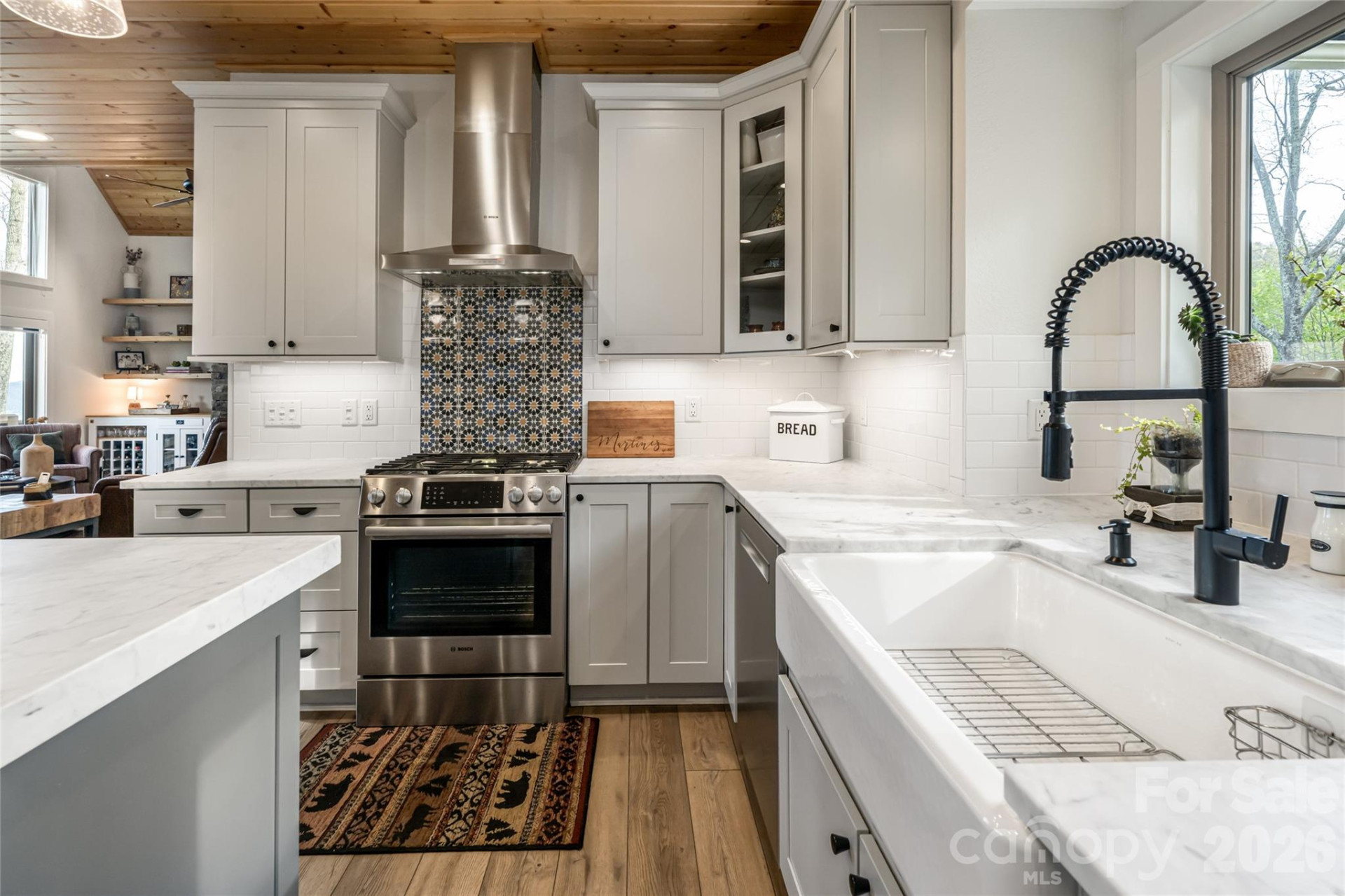 366 Signature Row Boulevard - Photo 10