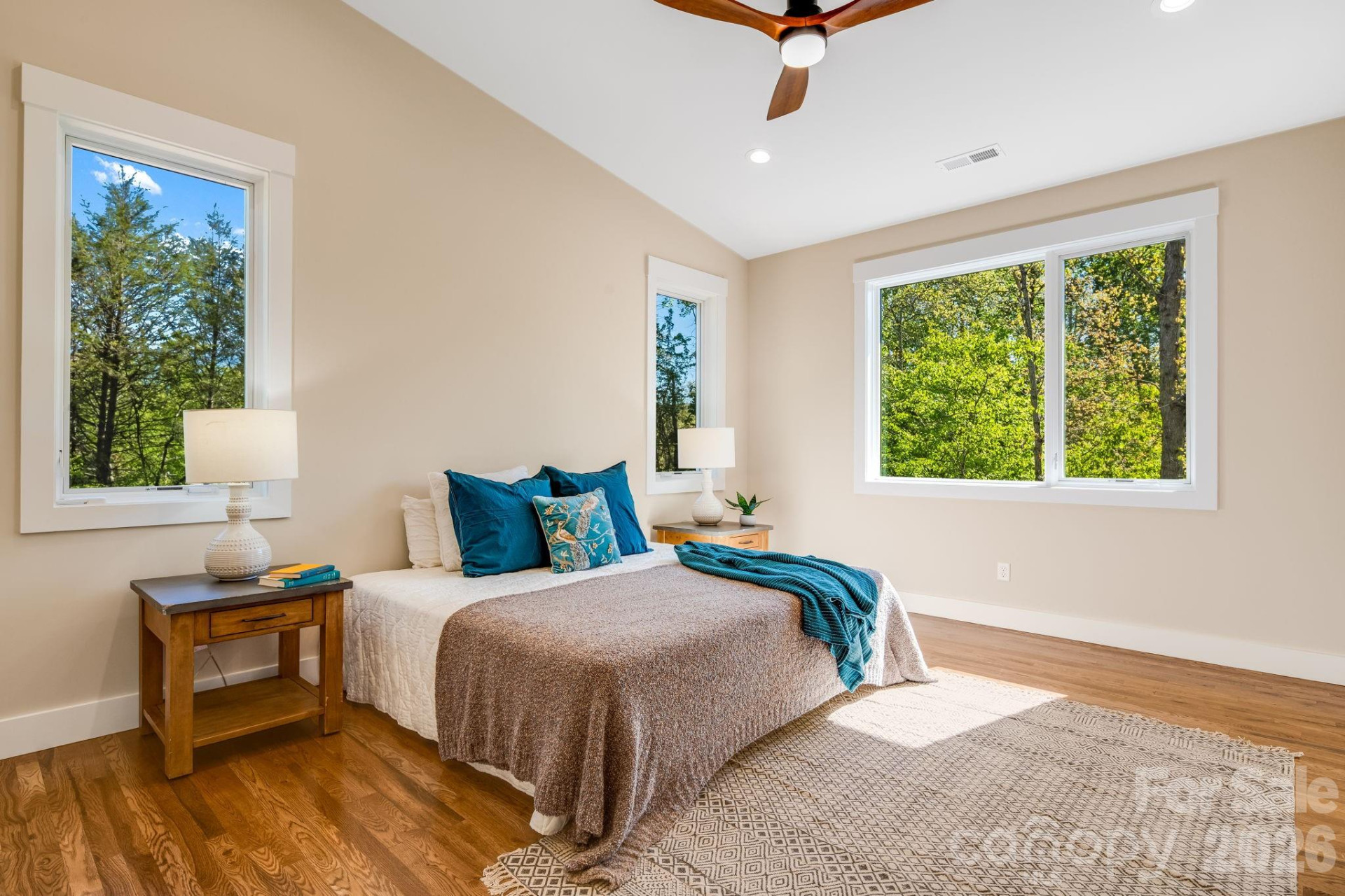 8 Campbell Street - Photo 16