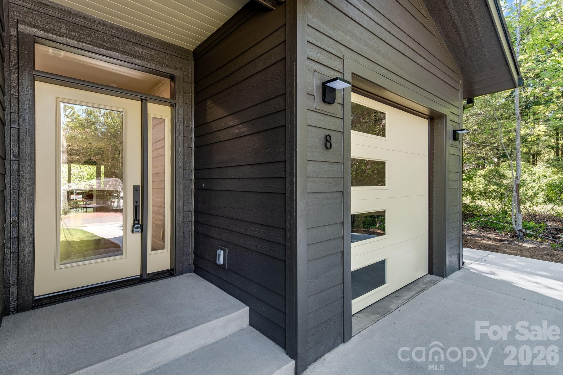 8 Campbell Street - Photo 3