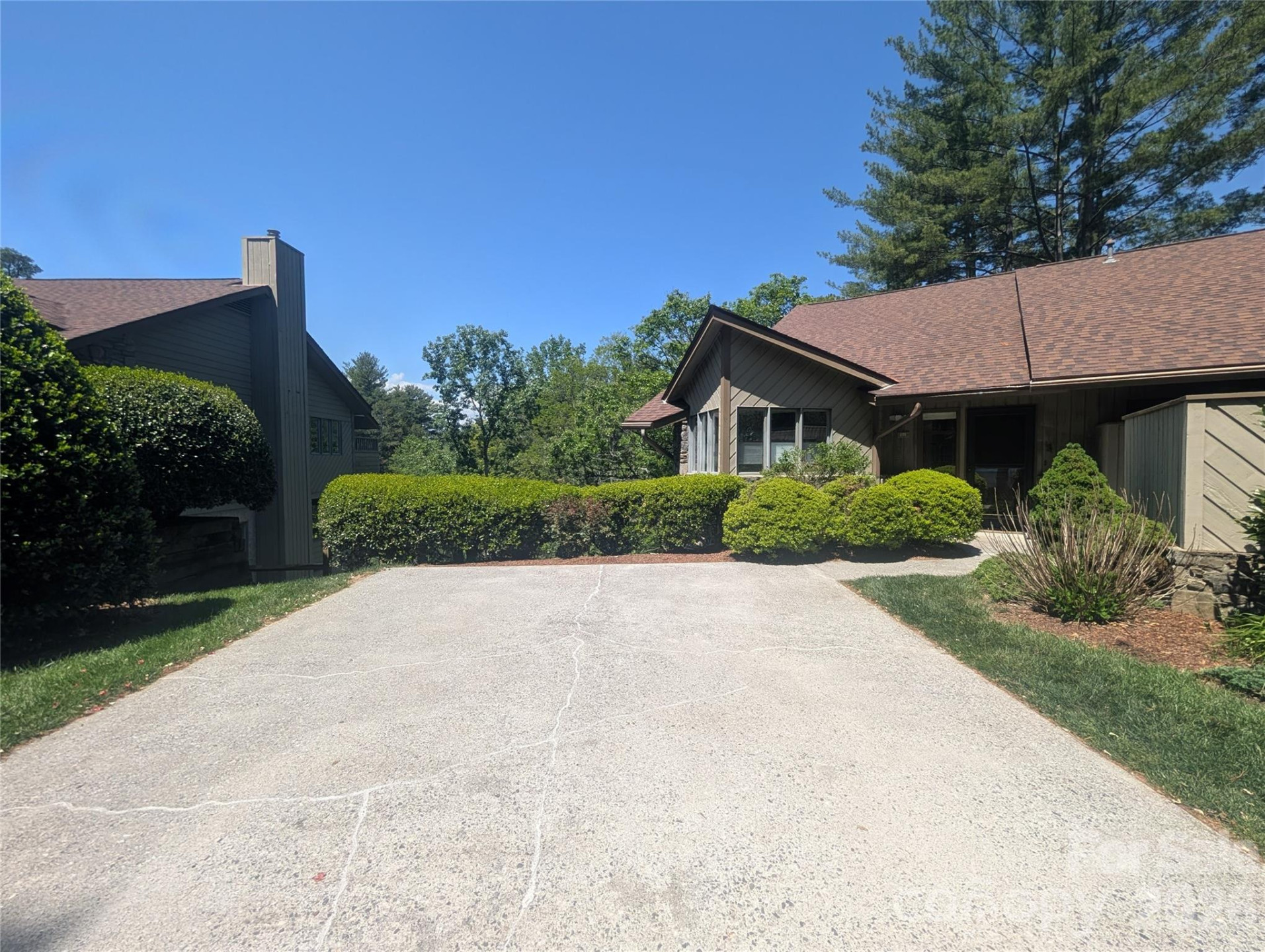 201 Timber Drive - Photo 3