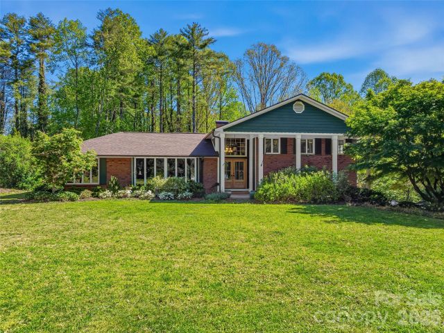 73 Redwood Street, Brevard, NC, 28712