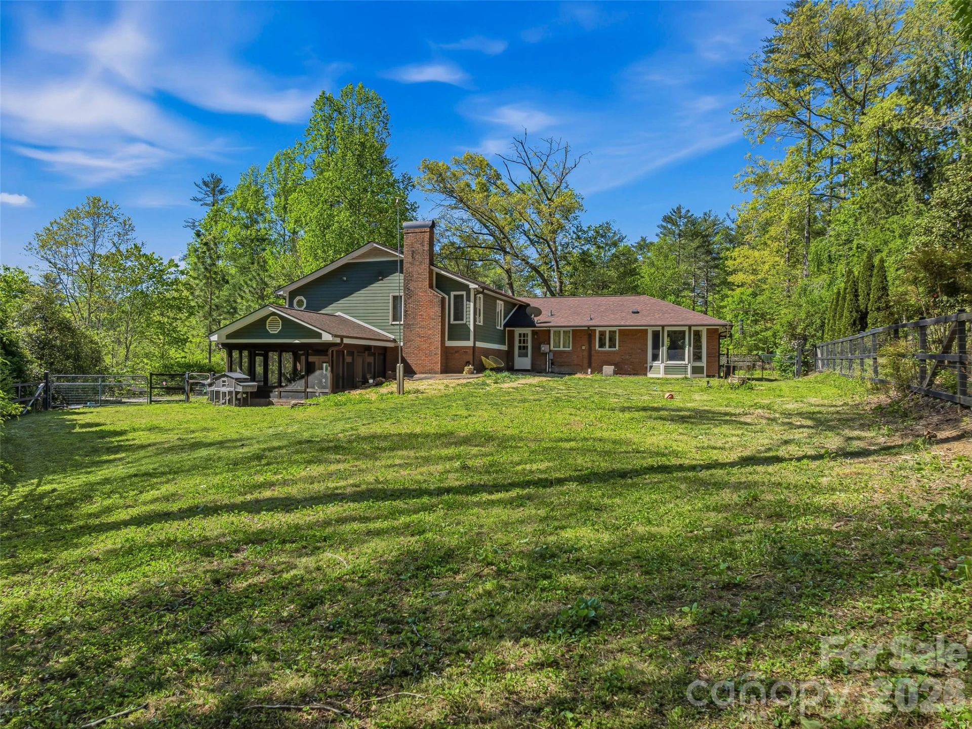 73 Redwood Street - Photo 36