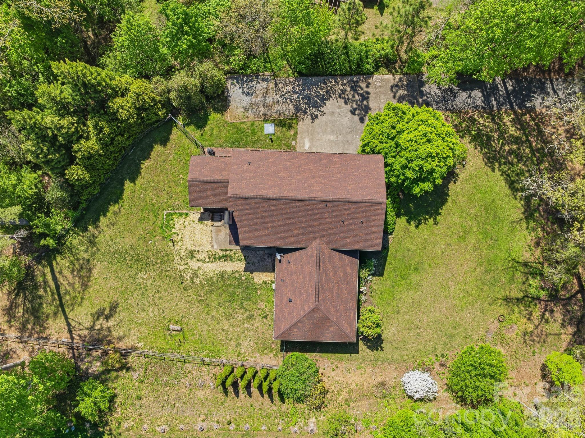 73 Redwood Street - Photo 36