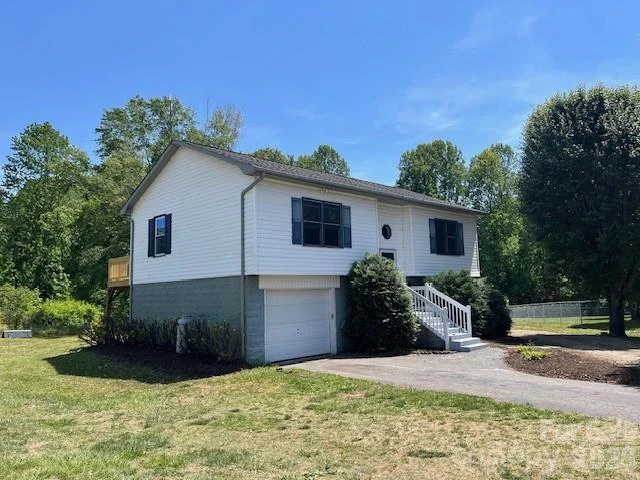 2381 Boardwalk Court - Photo 5