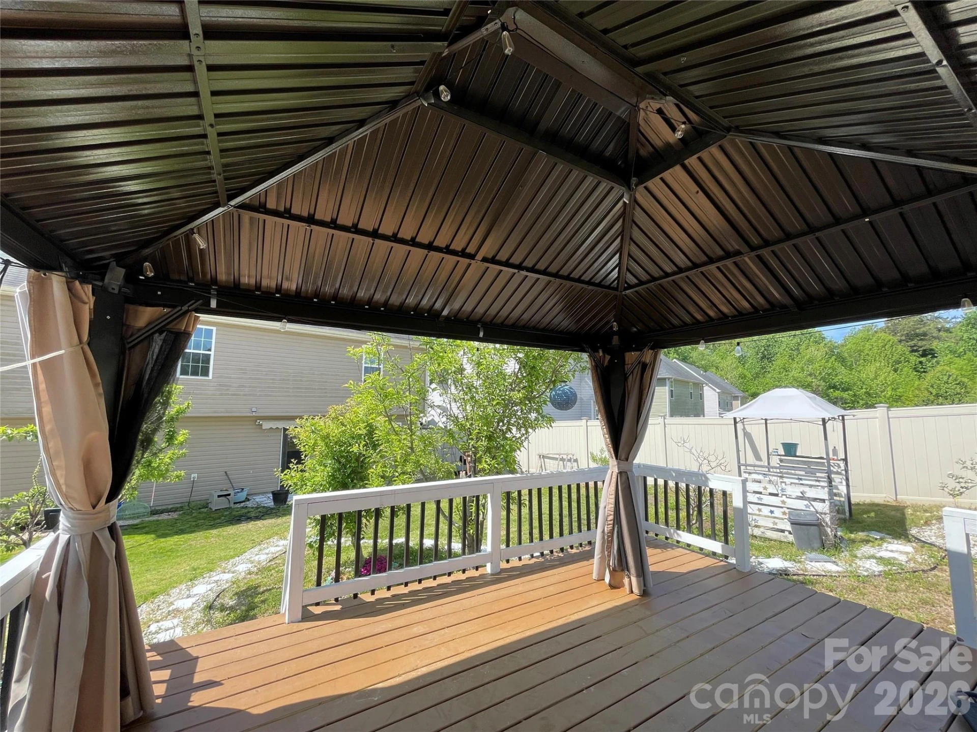 4133 Eastland Avenue - Photo 31