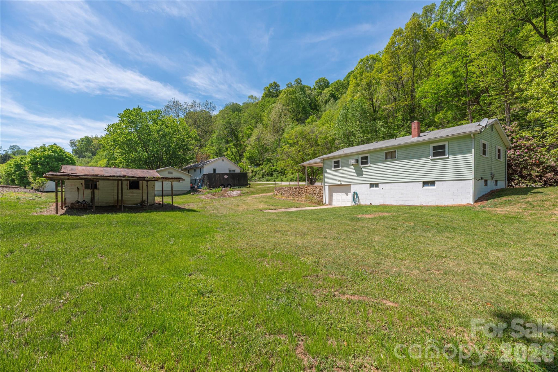 1140 Groundhog Road - Photo 2