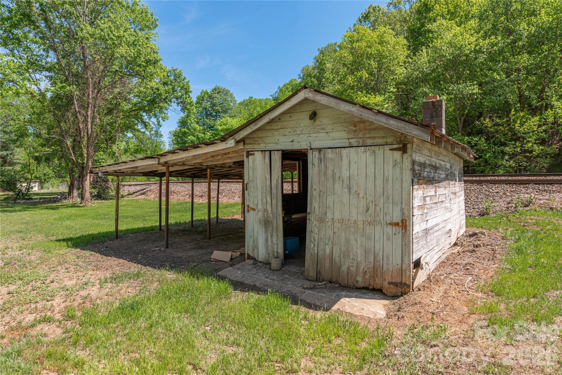 1140 Groundhog Road - Photo 23