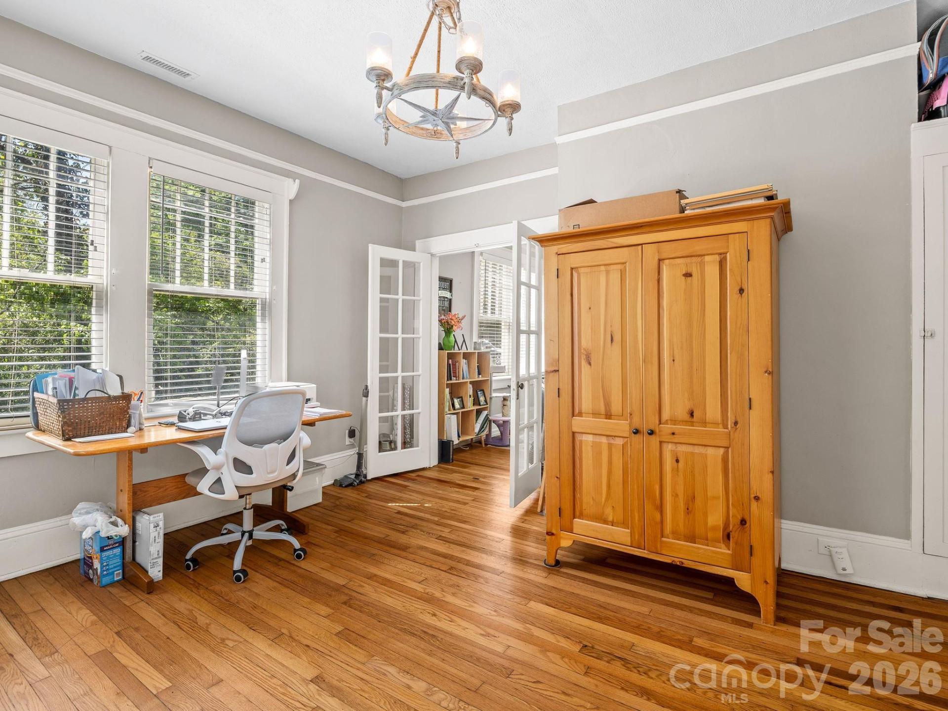 110 Grady Avenue - Photo 12