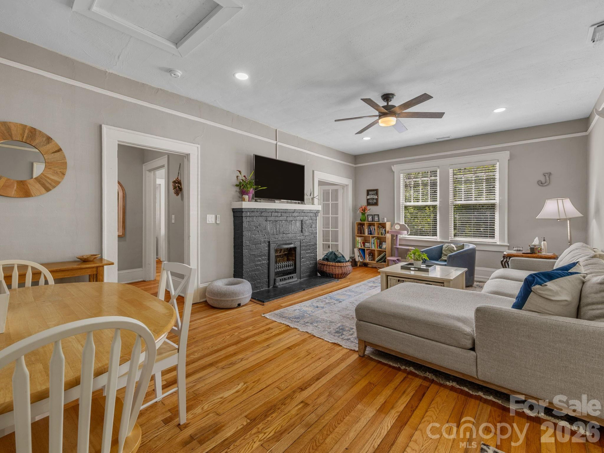 110 Grady Avenue - Photo 7