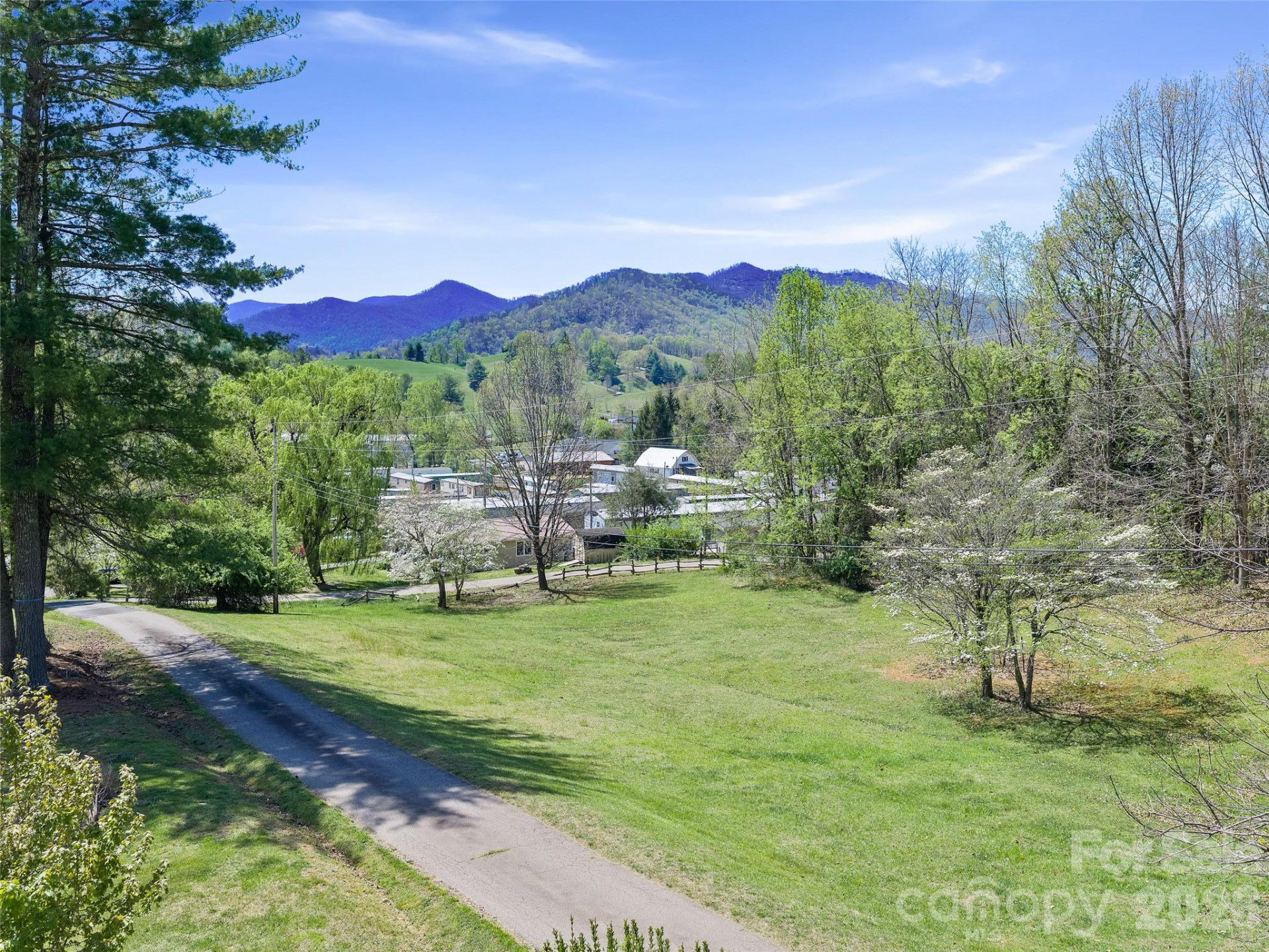 261 Shady Oak Road - Photo 8