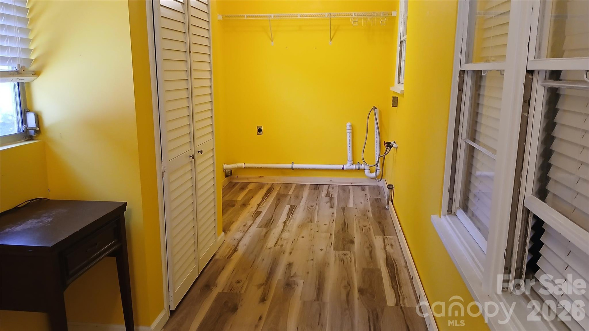 300 Woodlawn Drive - Photo 24