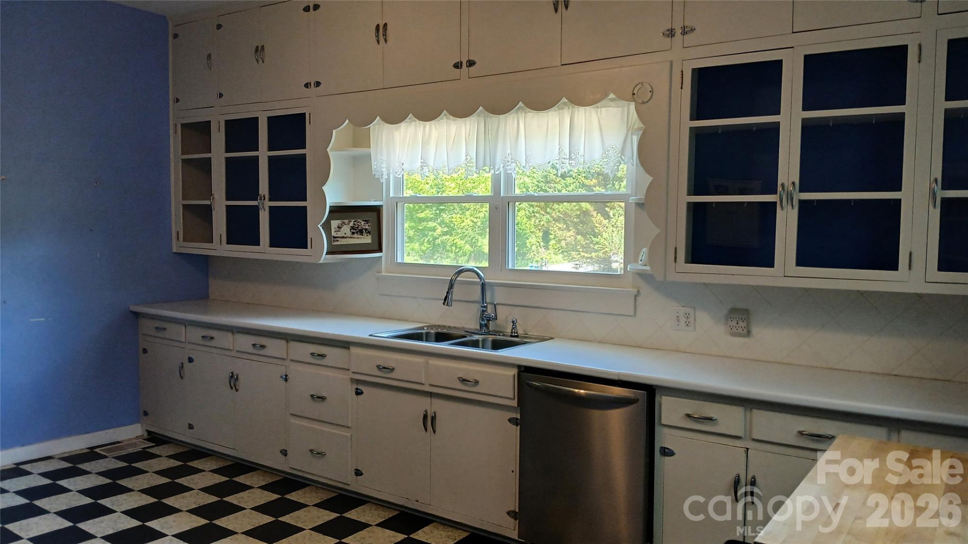 300 Woodlawn Drive - Photo 26