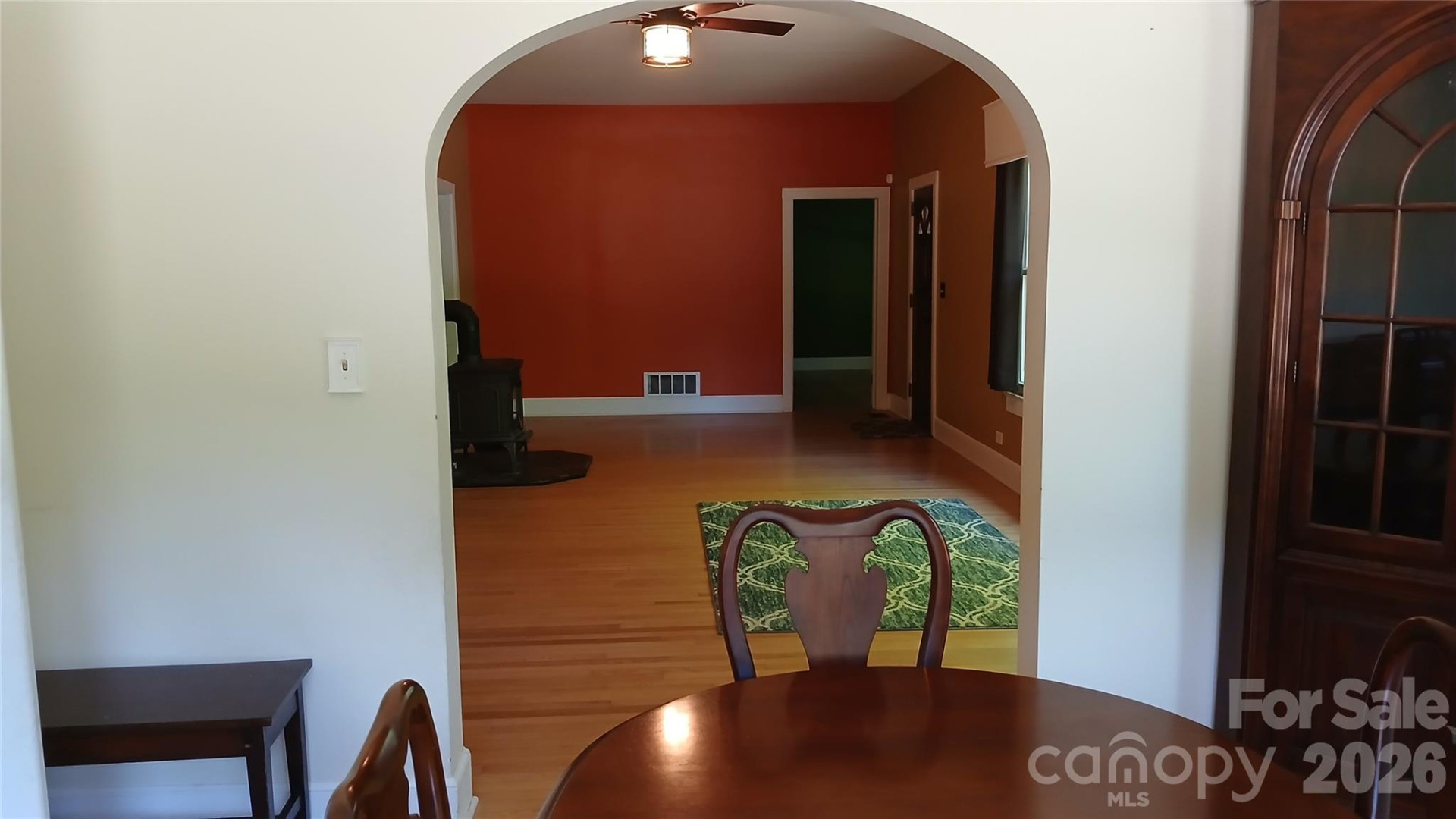 300 Woodlawn Drive - Photo 28