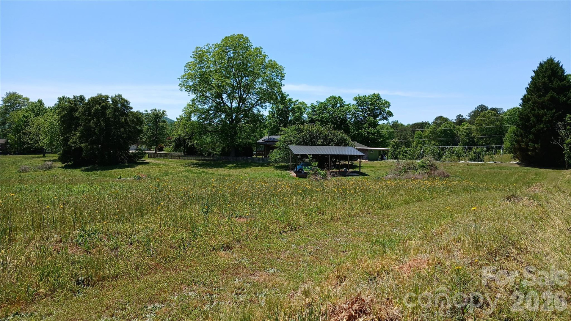 300 Woodlawn Drive - Photo 42