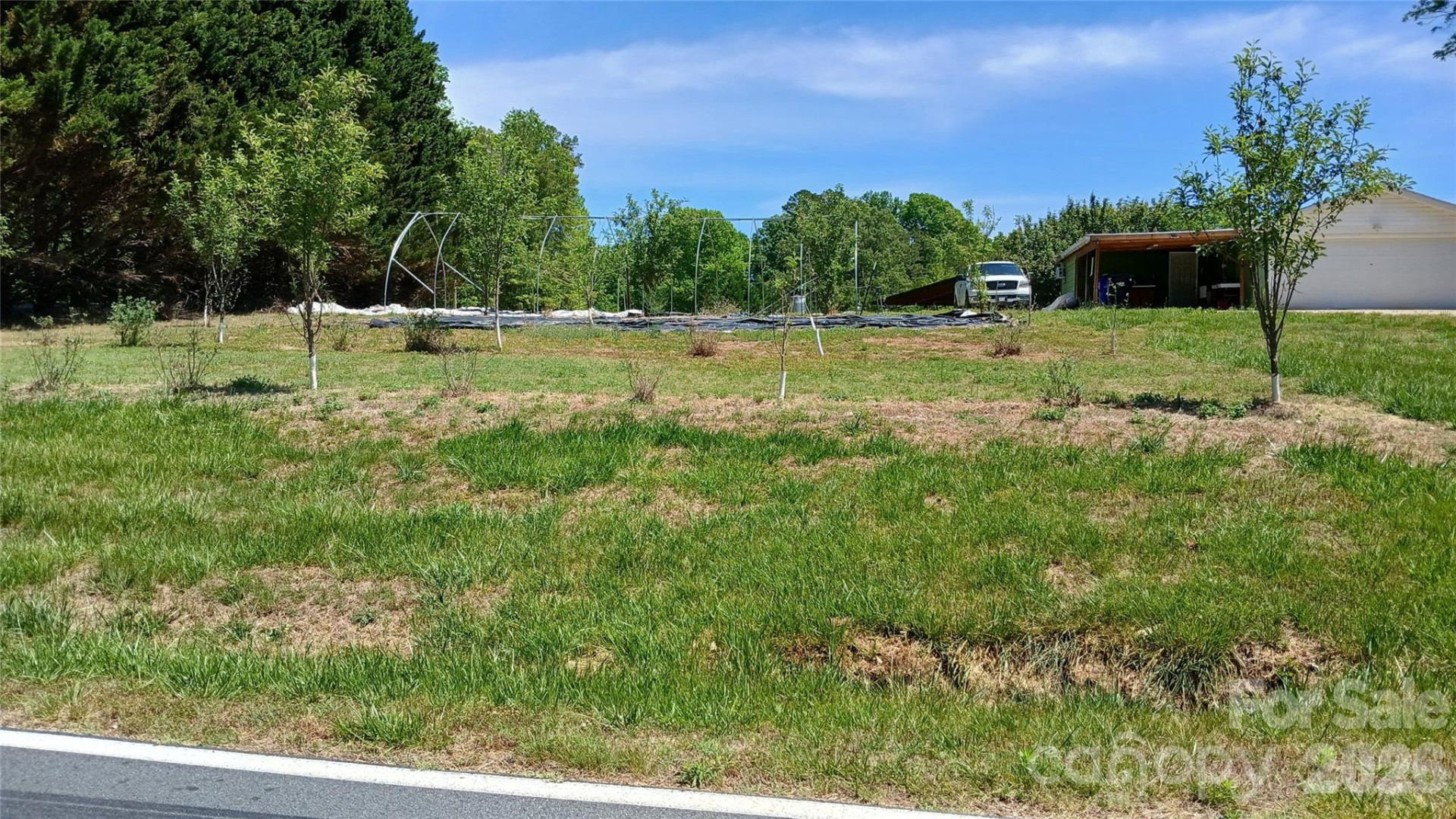 300 Woodlawn Drive - Photo 9