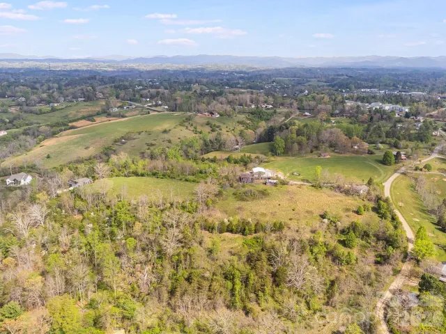 47 Gill Branch Road, Weaverville, NC, 28787