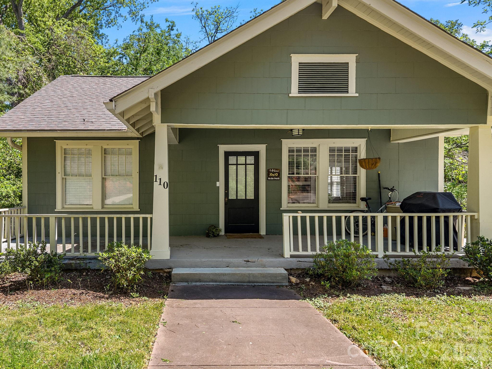 110 Grady Avenue - Photo 4