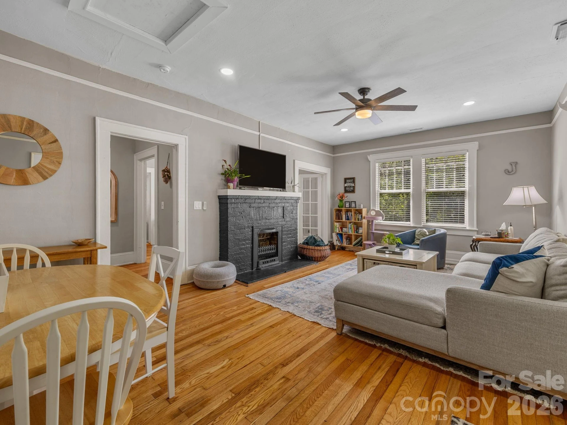 110 Grady Avenue - Photo 7