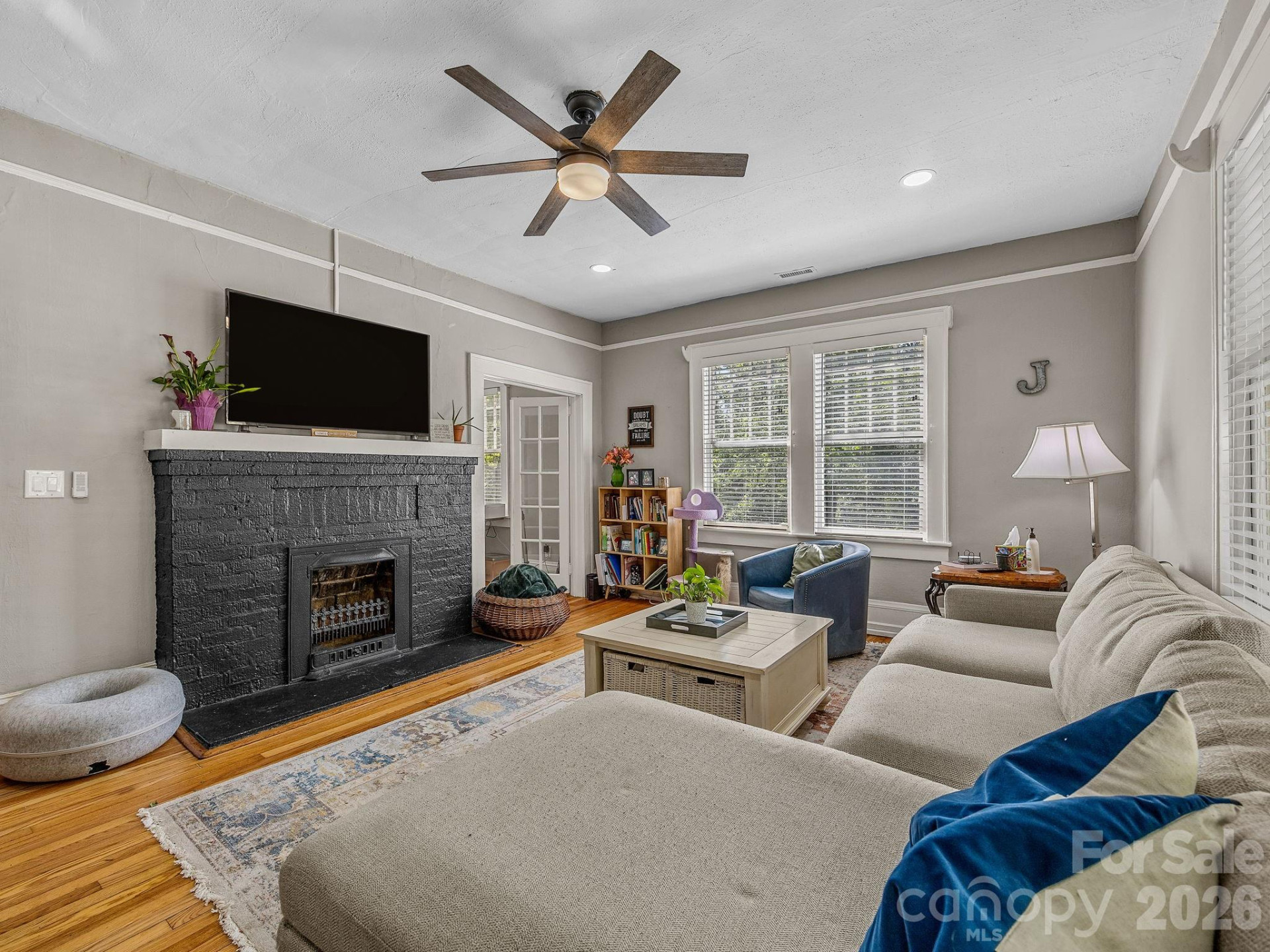 110 Grady Avenue - Photo 8