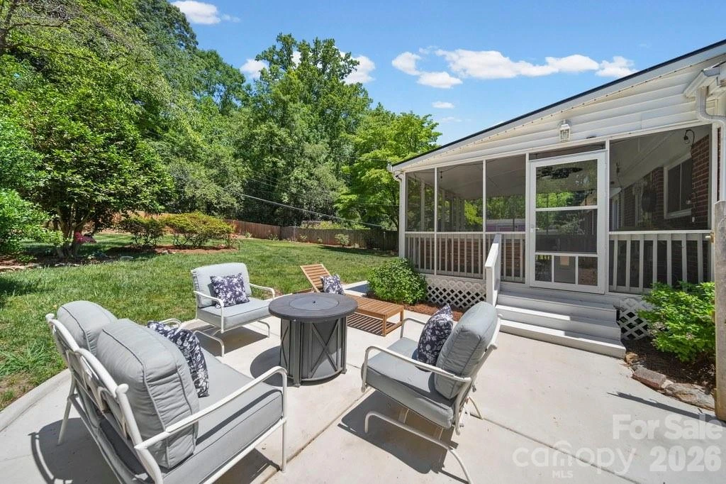 2431 Arnold Drive - Photo 4