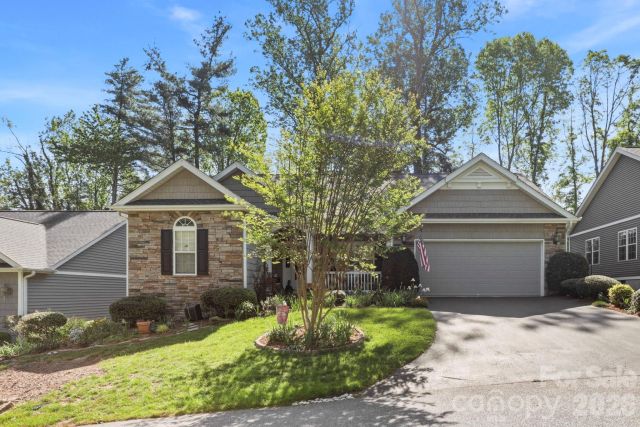 45 Shaws Creek Farm Road, Hendersonville, NC, 28739