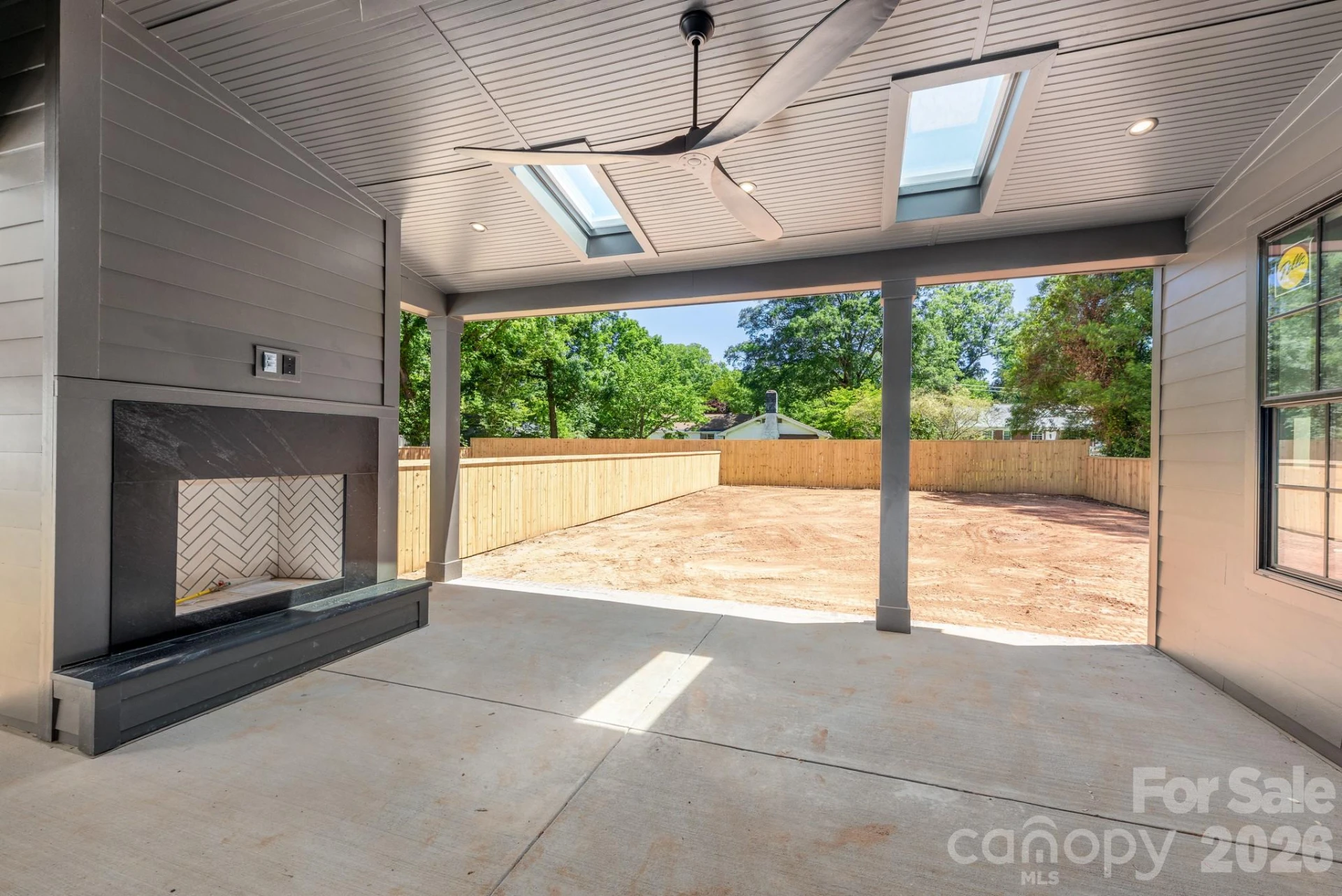 4413 Castleton Road - Photo 11