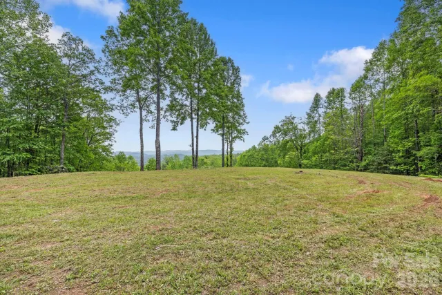 1325 Golden Road, Lake Toxaway, NC, 28747