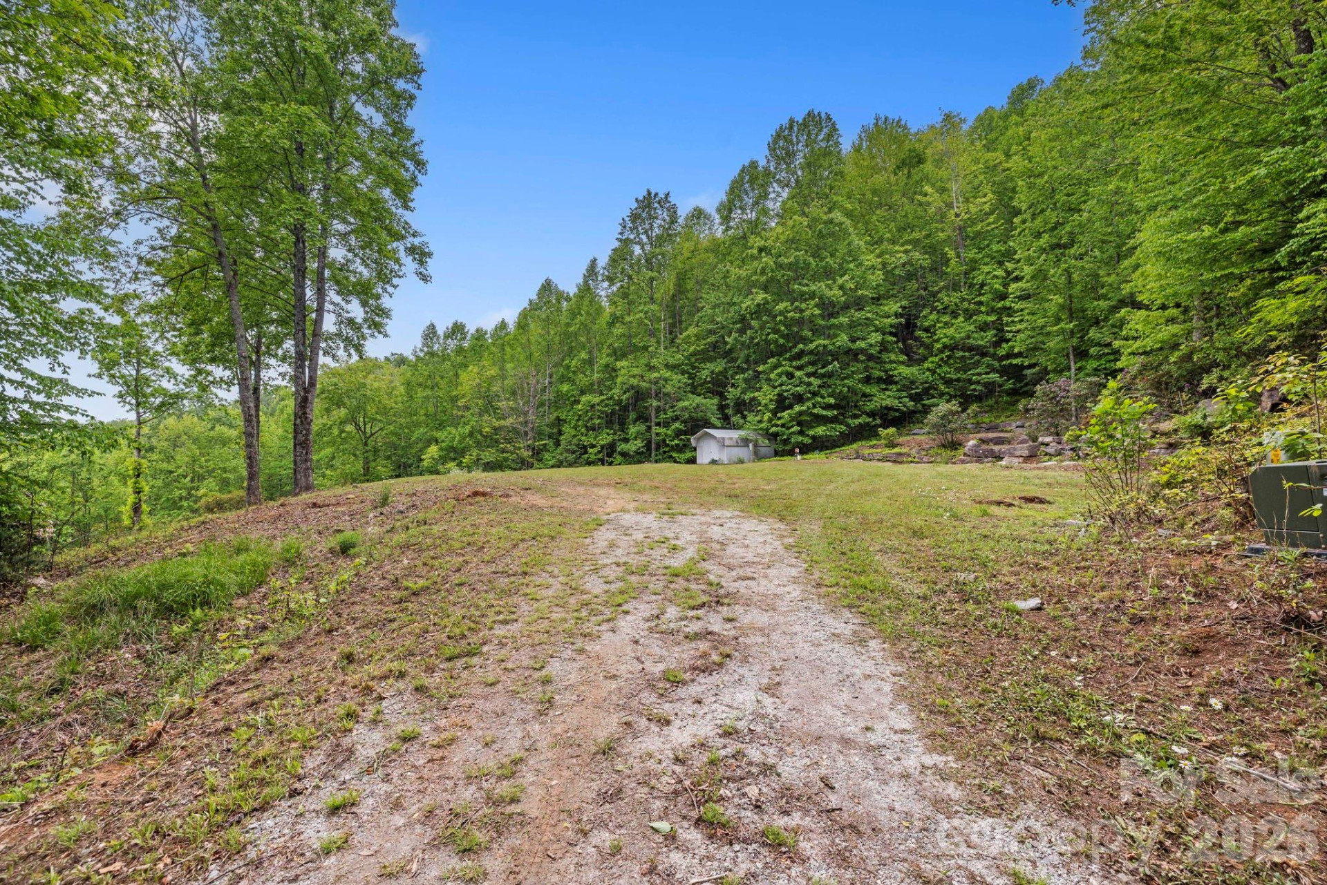 1325 Golden Road - Photo 10