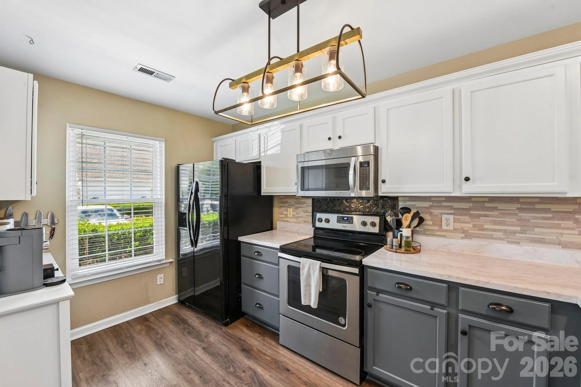 969 Heritage Parkway - Photo 3