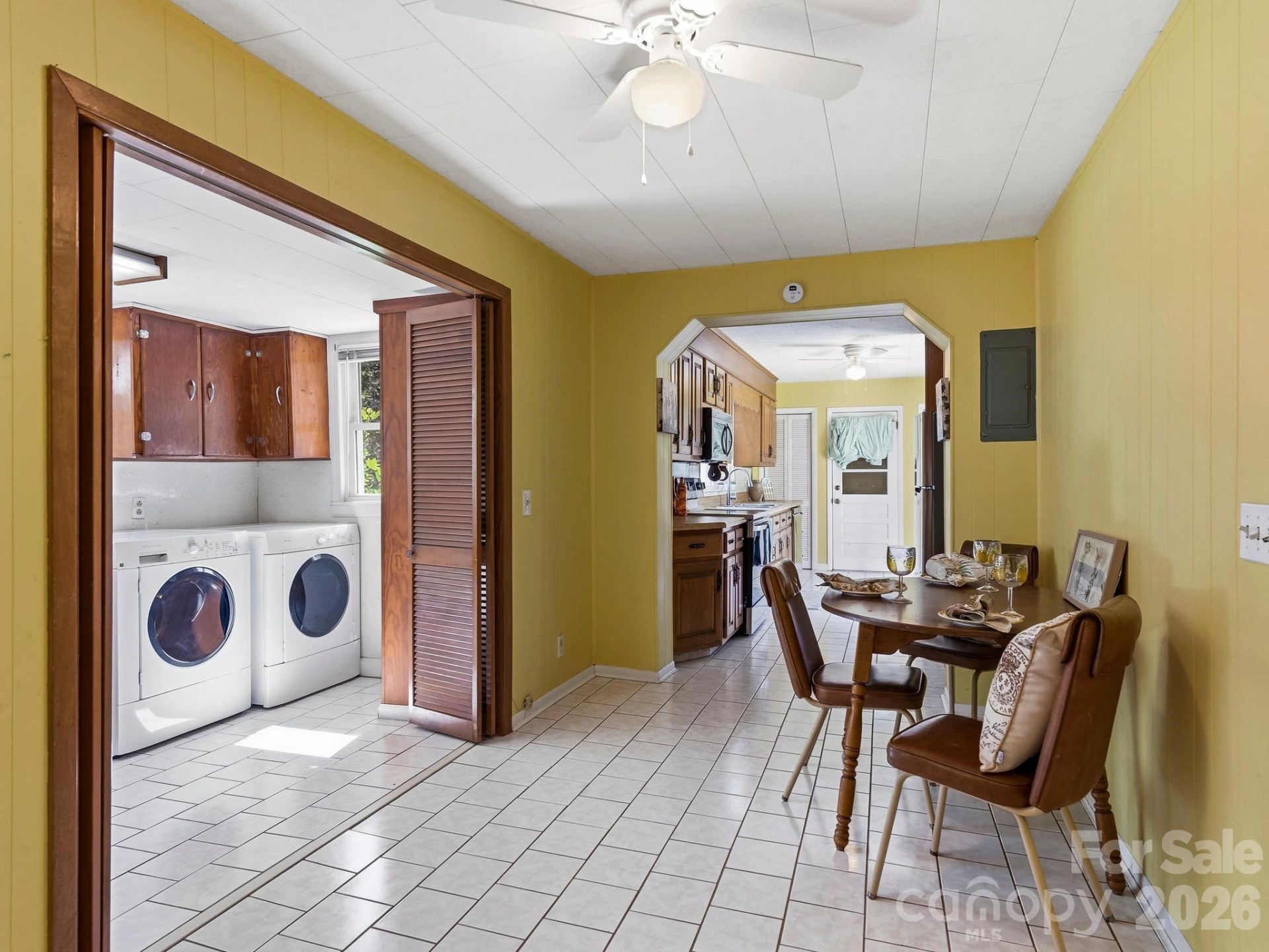 318 Resort Street - Photo 13