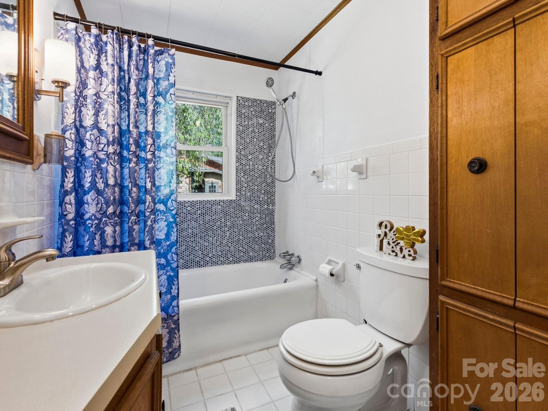 318 Resort Street - Photo 20