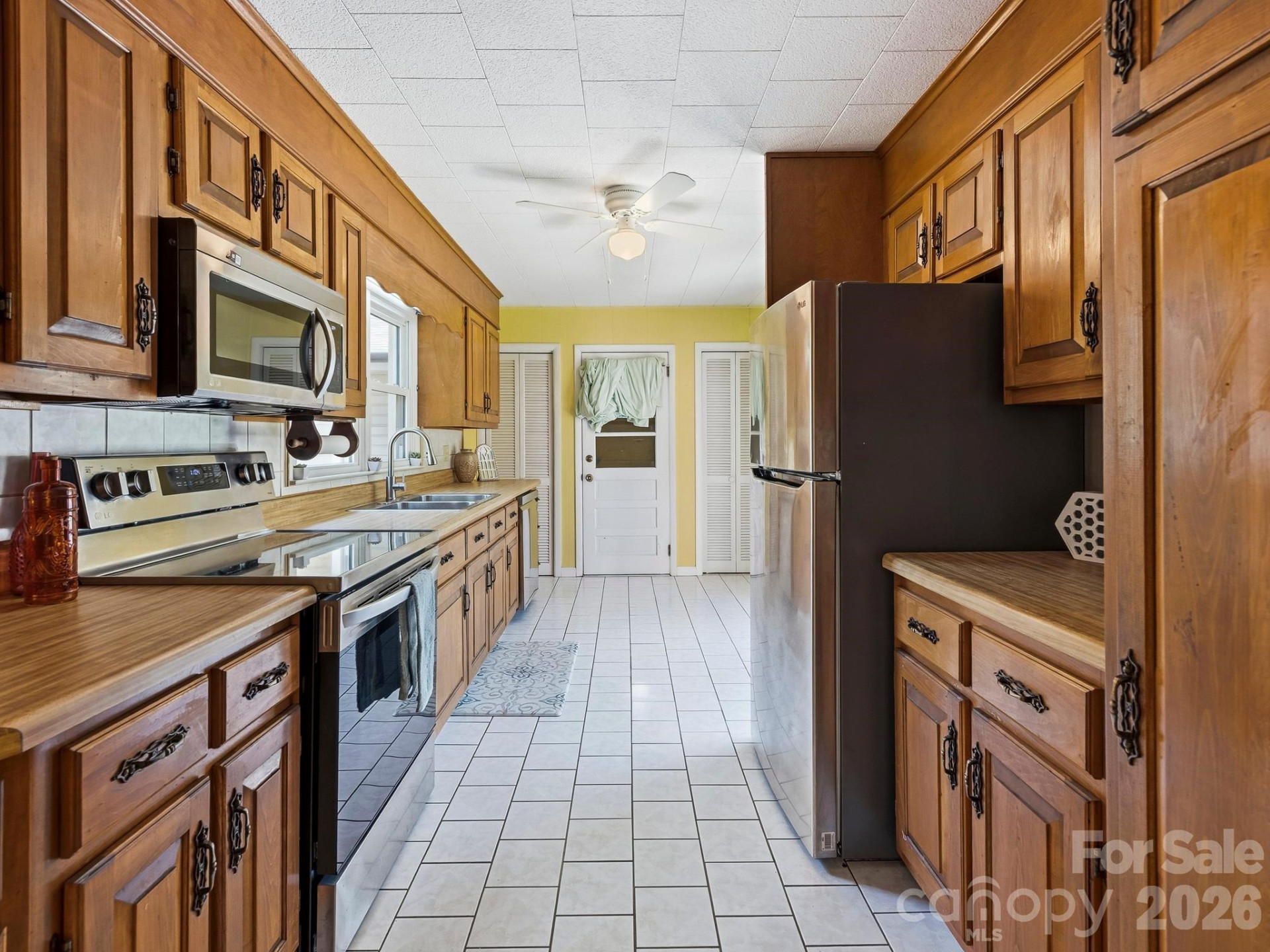 318 Resort Street - Photo 7