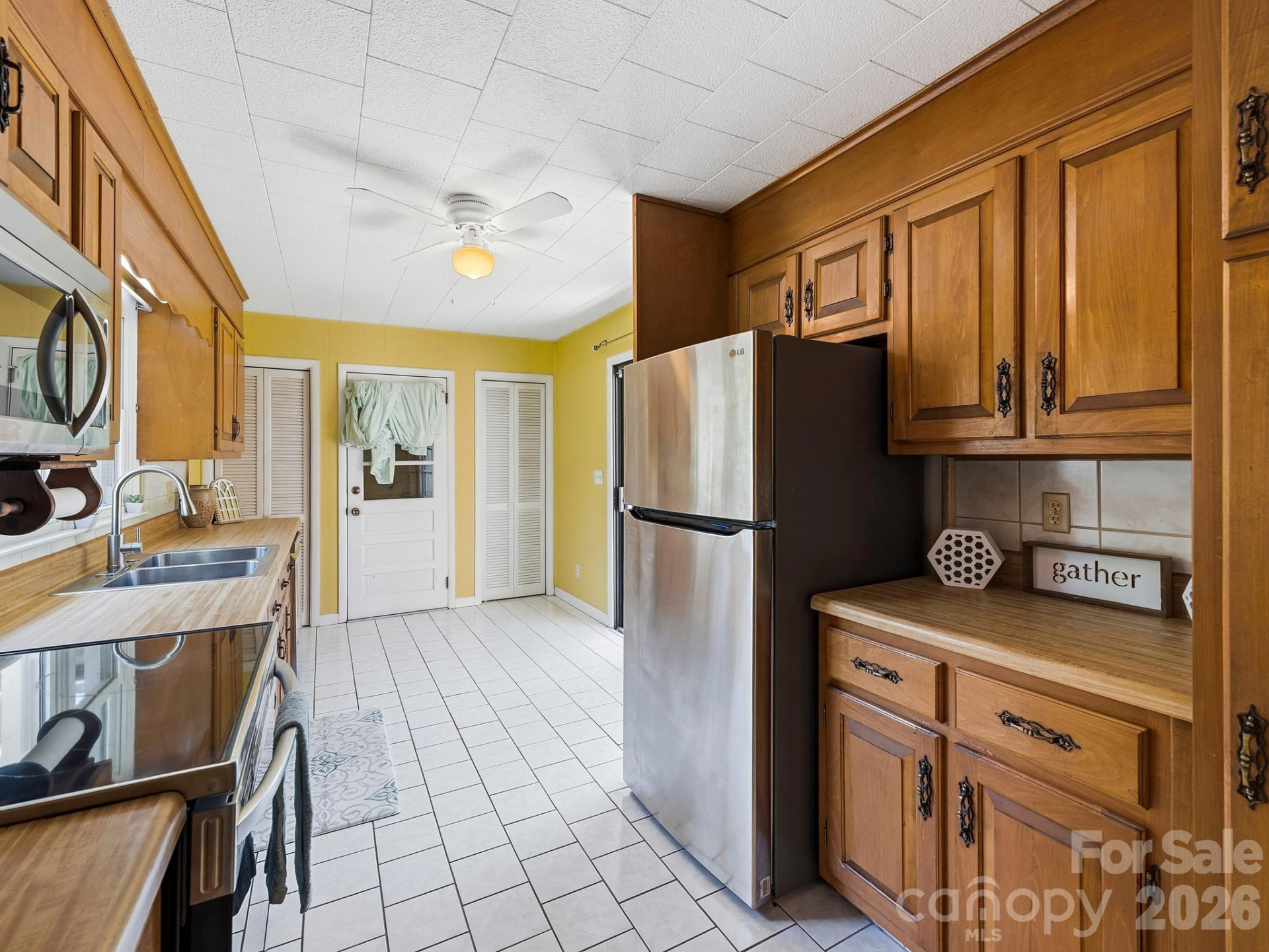 318 Resort Street - Photo 8