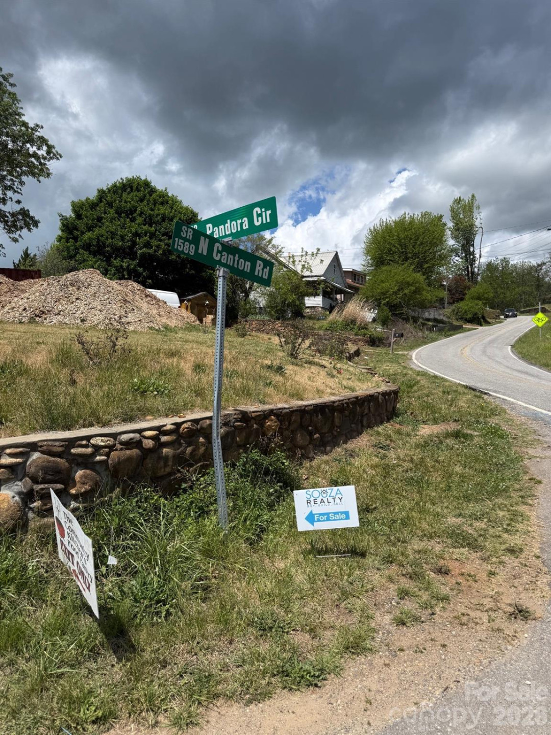 22 Clark Lane - Photo 5