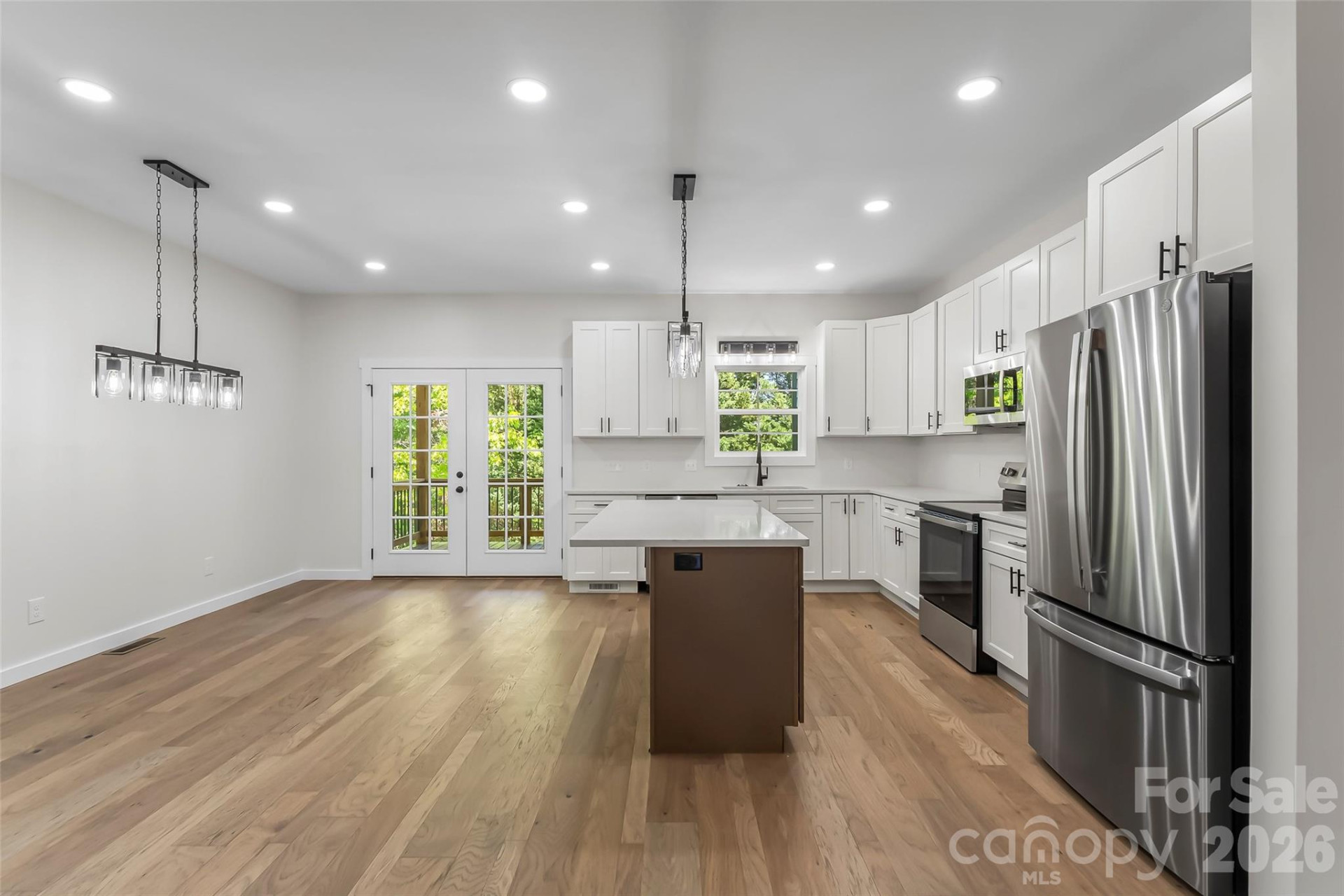 438 Plantation Drive - Photo 17