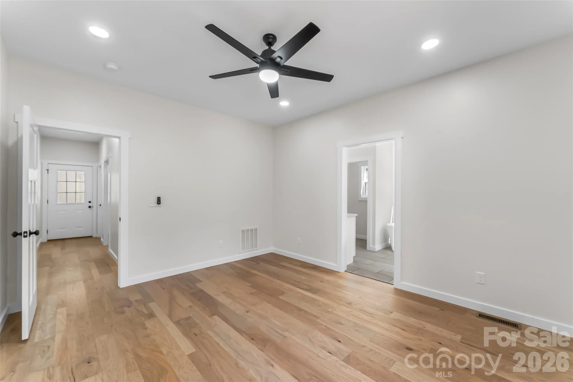 438 Plantation Drive - Photo 22