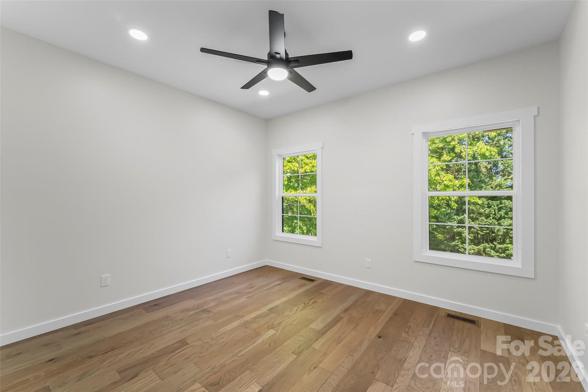 438 Plantation Drive - Photo 34