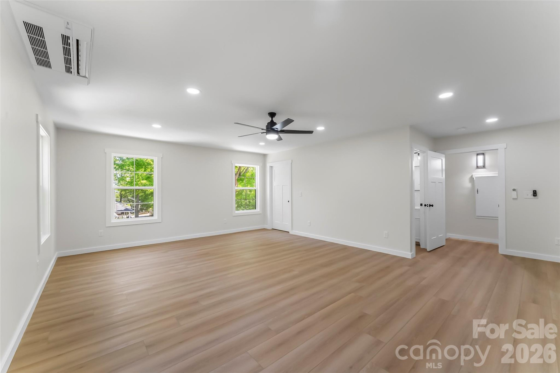 438 Plantation Drive - Photo 36