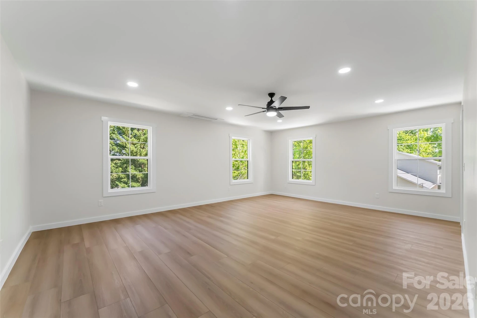 438 Plantation Drive - Photo 37