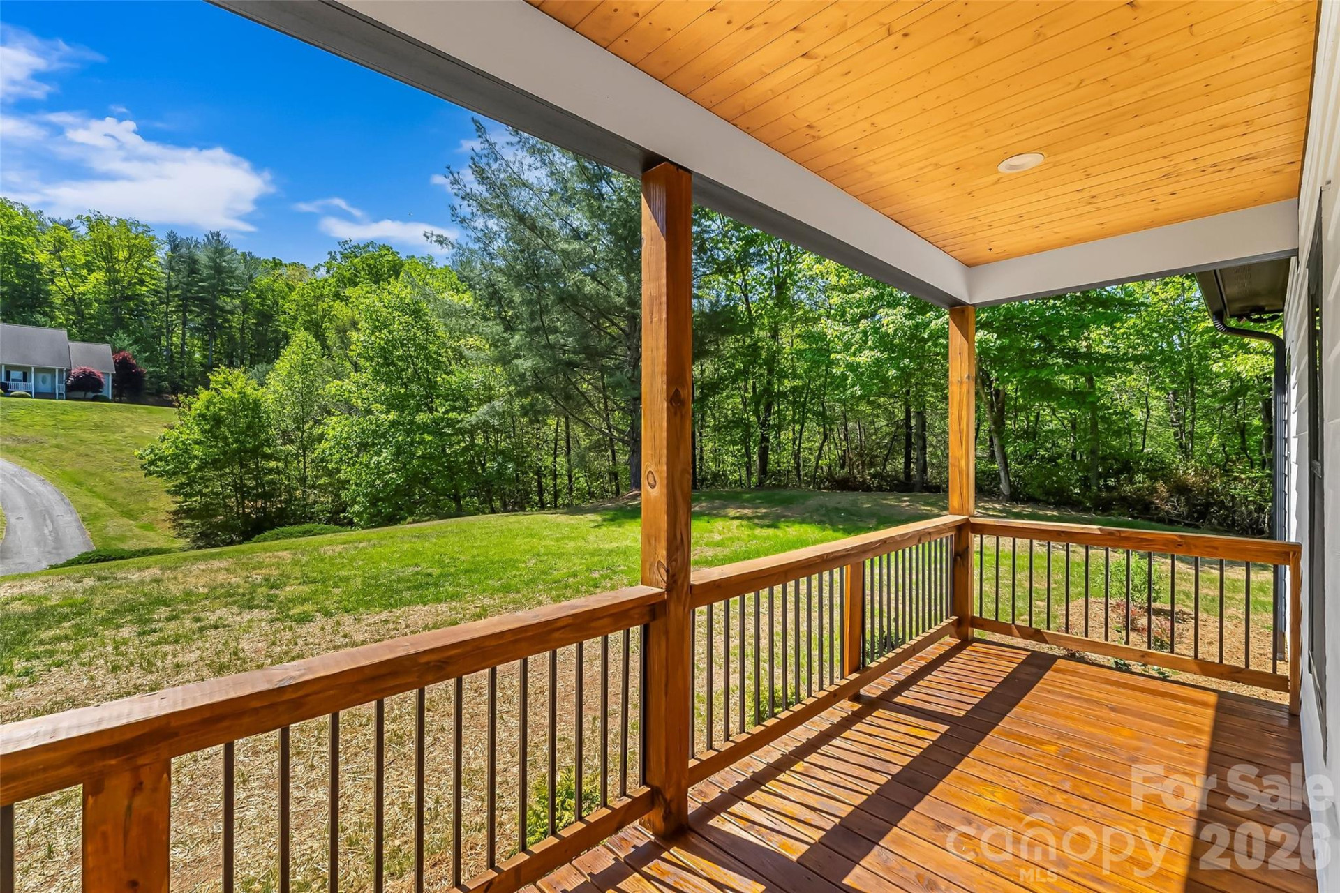 438 Plantation Drive - Photo 6