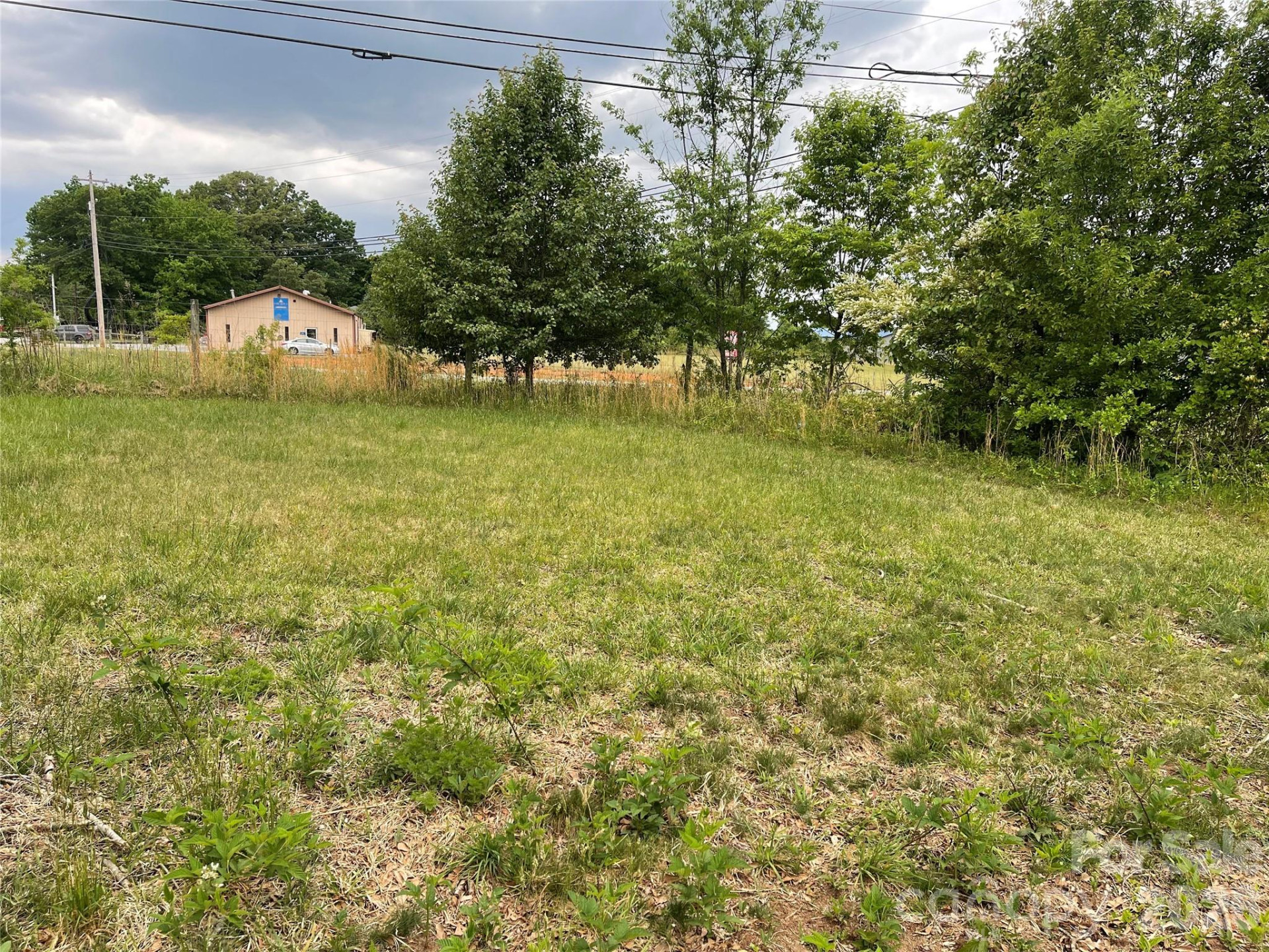 2733 US 221S Highway