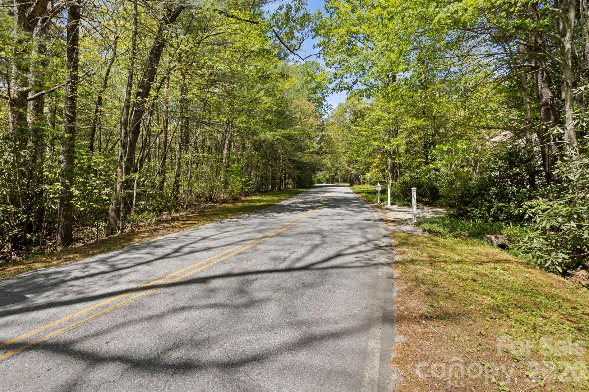 100 Greenbriar Avenue - Photo 3