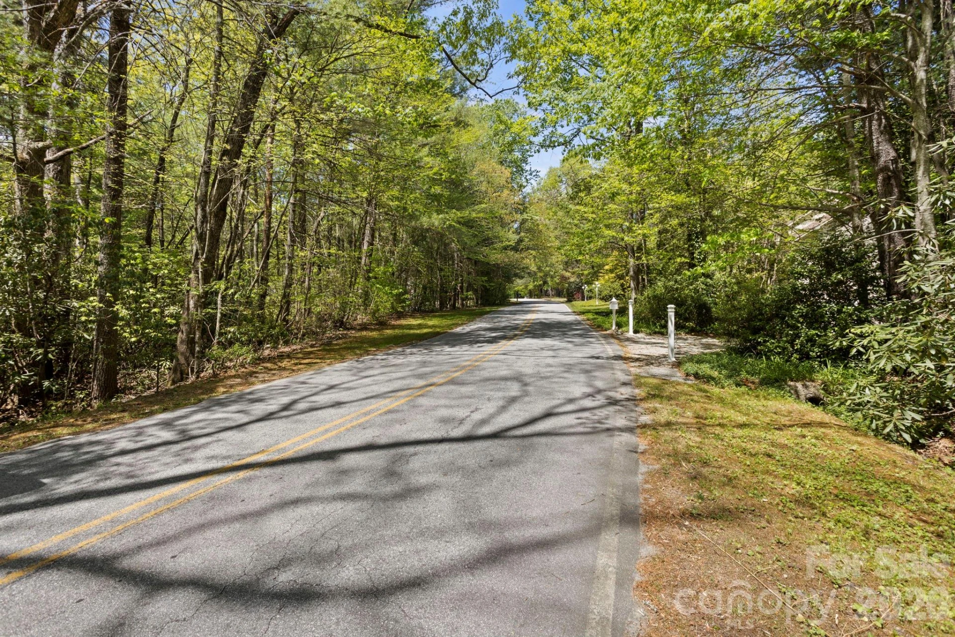 100 Greenbriar Avenue - Photo 3