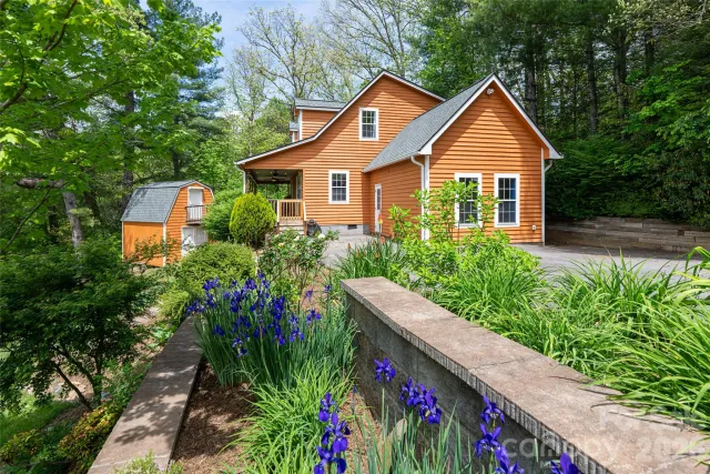 22 Otter Lane, Candler, NC, 28715