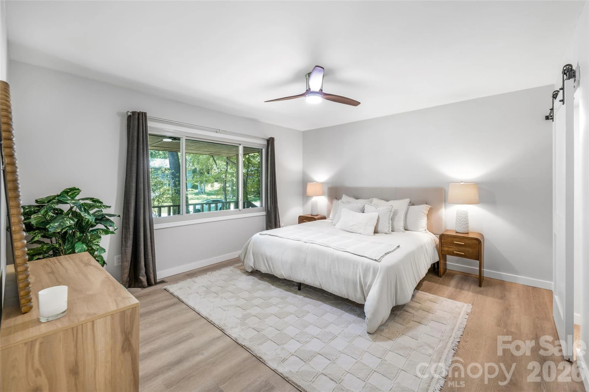 135 Scarlet Drive - Photo 7