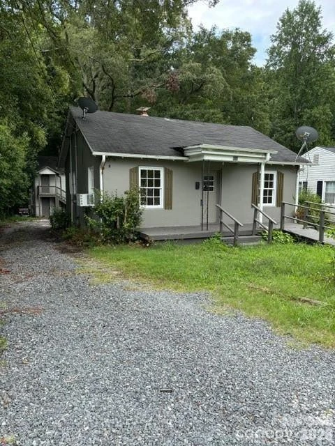 930 Miller Street - Photo 2