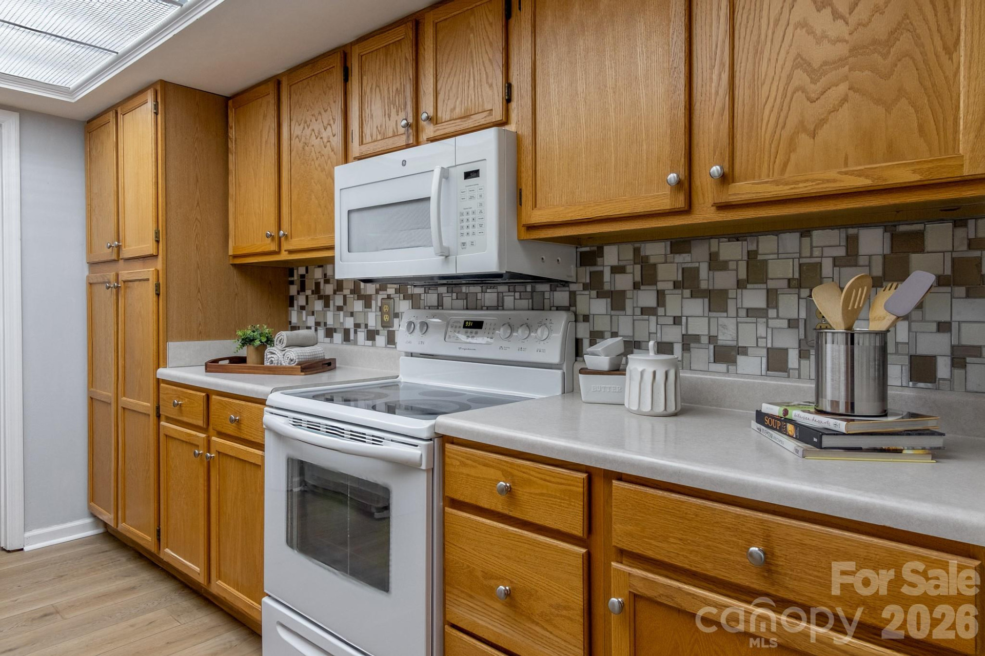 304 Emerald Hills Drive #14 - Photo 24