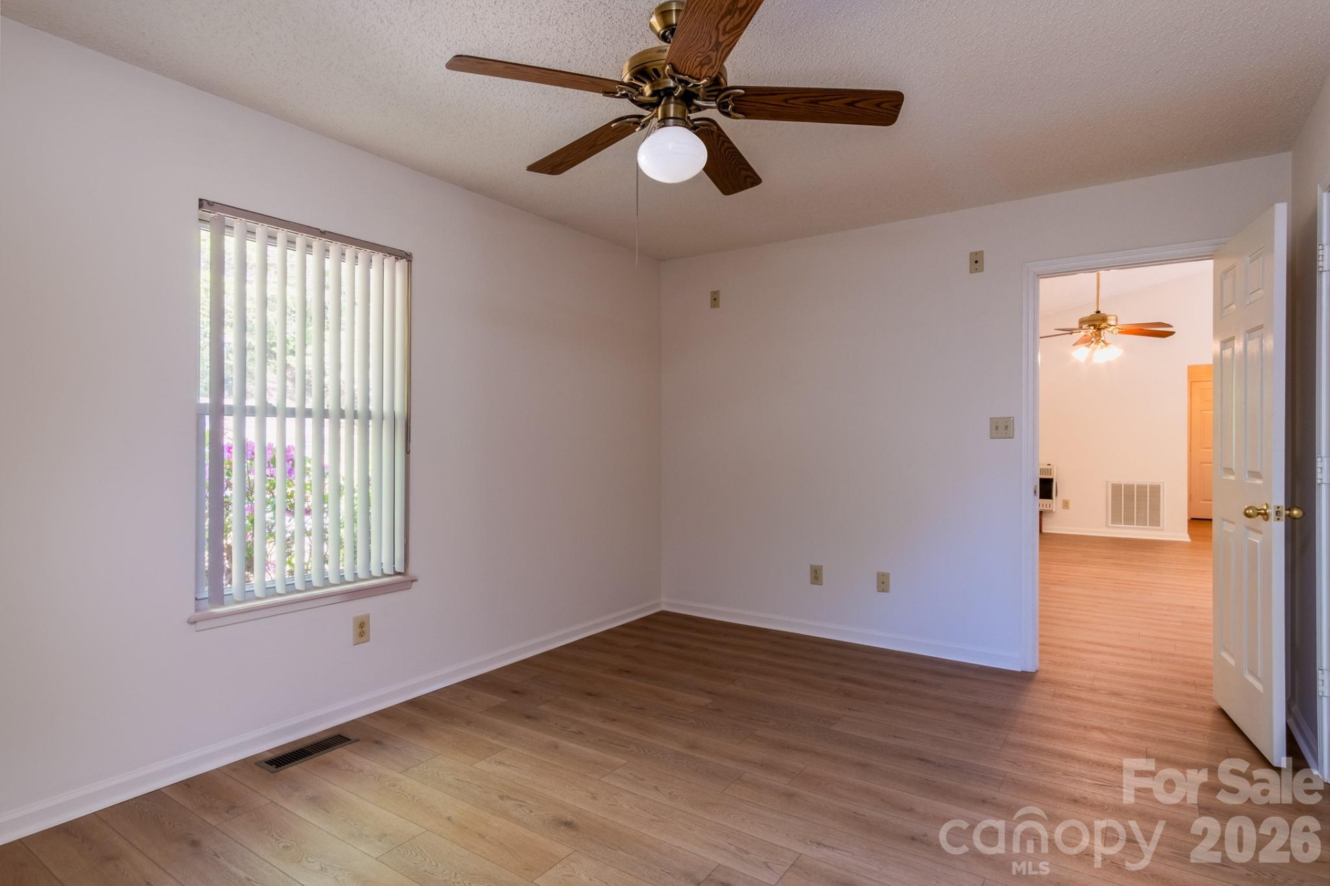 304 Emerald Hills Drive #14 - Photo 32